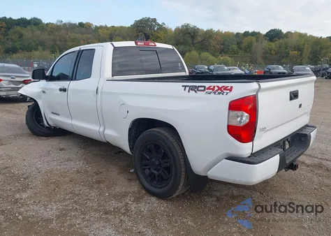 2020 Toyota Tundra Sr5 z USA, uszkodzony, nr VIN 5TFUY5F17LX946308